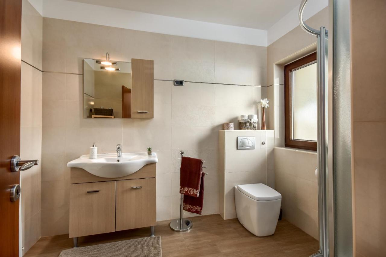 Apartman Grabar Roč المظهر الخارجي الصورة